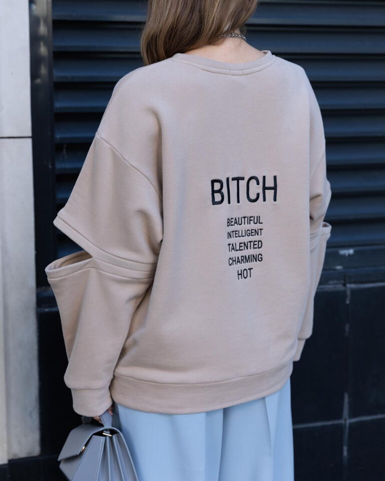 Round Neck Printed Loose Sweatshirt Women - Image 5