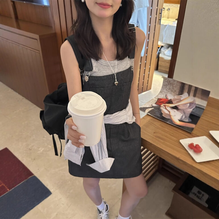 Age-reducing Easy-to-hold Girlish Style Suspender Skirt - Image 4