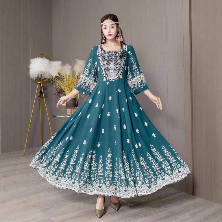 Bohemian Style Dress Ethnic Style Embroidered Large Swing Skirt - Image 2