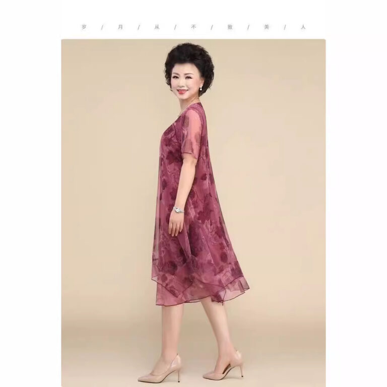 Women's Loose Plus Size Dress - Image 4