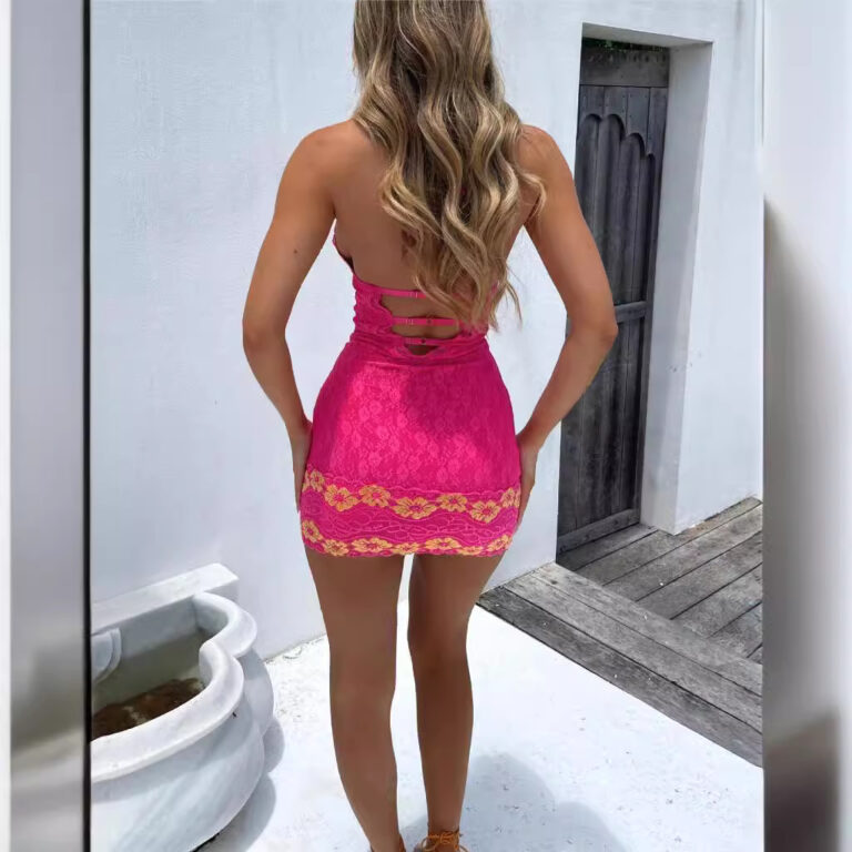 Sling Body Shaping Deep V Chest Lace Backless Hip Bag Dress - Image 3