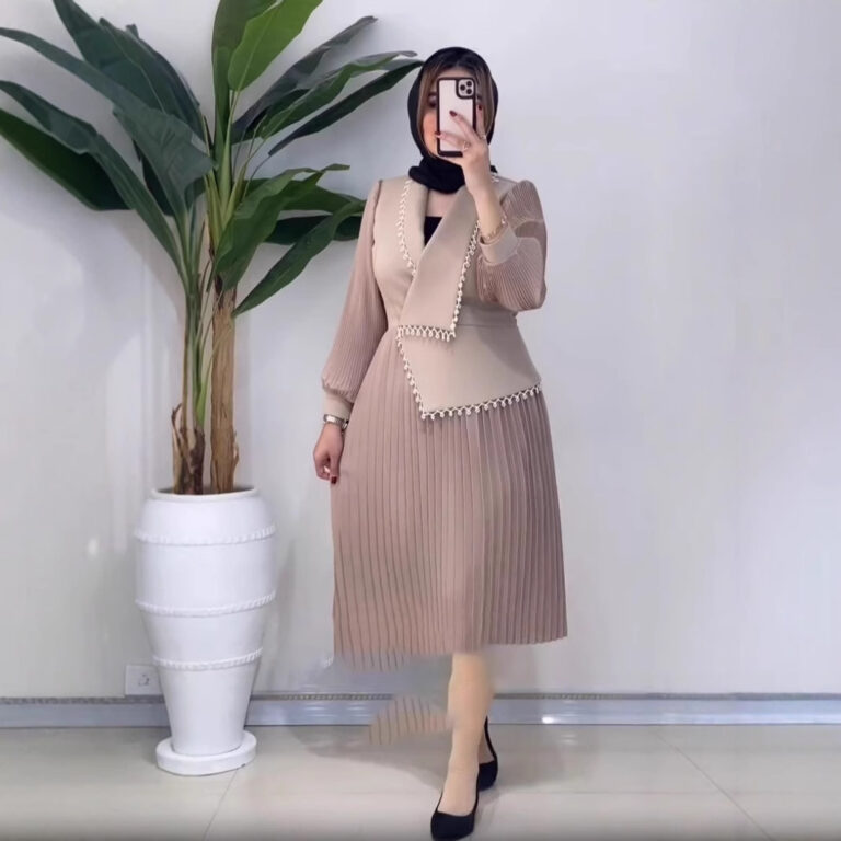 V-neck Design Versatile Knitting Suit - Image 4