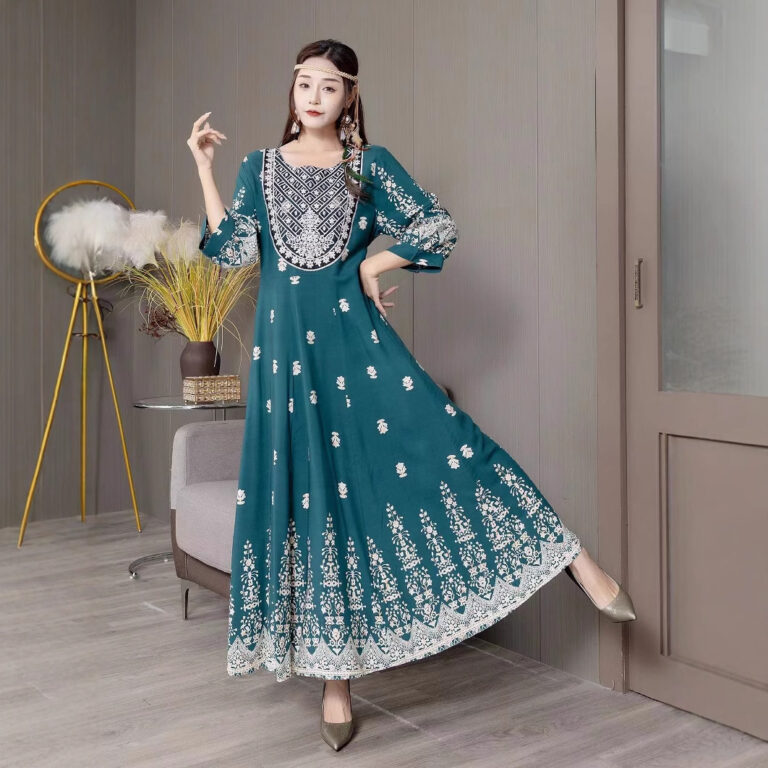 Bohemian Style Dress Ethnic Style Embroidered Large Swing Skirt - Image 5