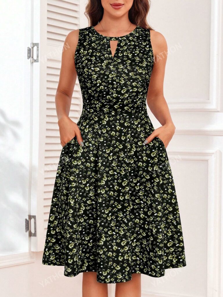 Ditsy Floral Print Keyhole Neckline Dress - Image 3