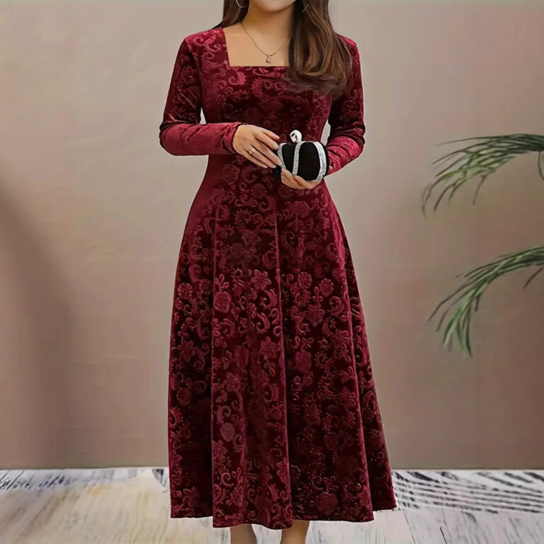 New Elegant Pure Color Jacquard Long Sleeve Square-neck Dress - Image 3