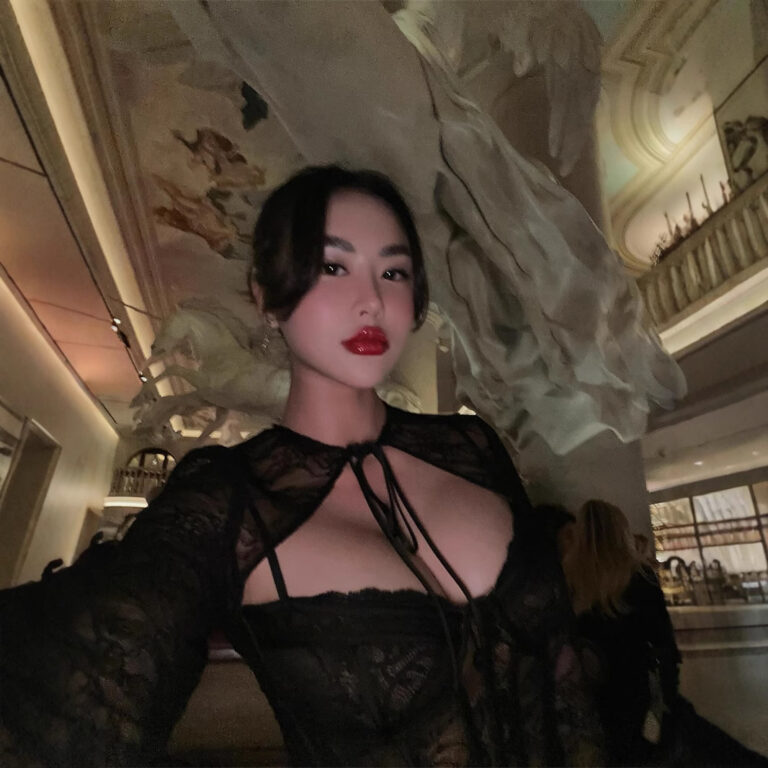 American Retro Autumn And Winter Style Led Lace Long-sleeved Black Dress - Image 5