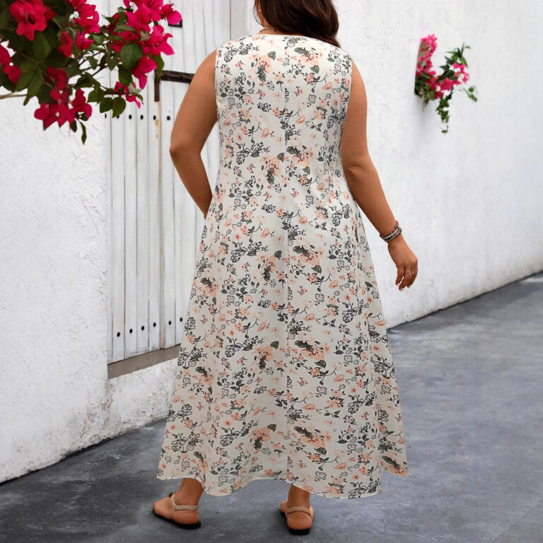 Women's Fashionable Printed Sleeveless Sling Dress - Image 4