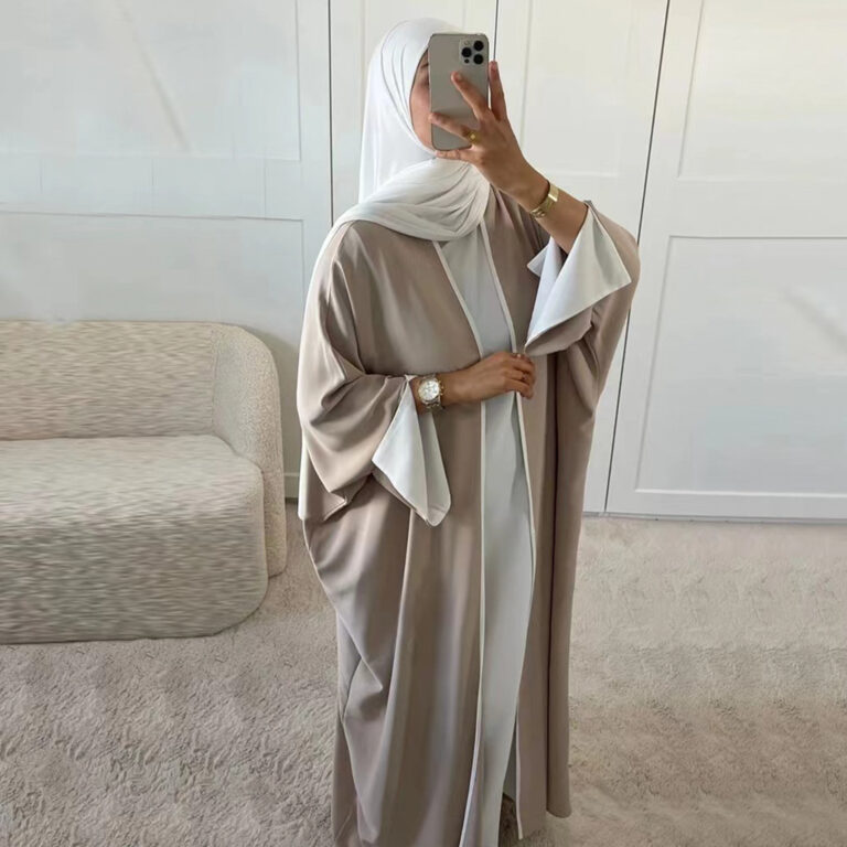 Women's Fashion Color Contrast-side Cardigan Robe