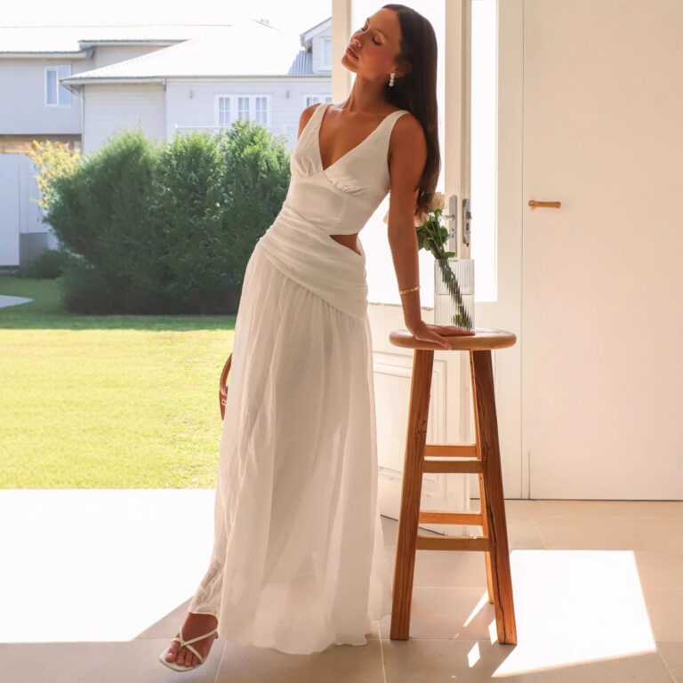 V-neck Sleeveless Stitching Big Swing Long Dress - Image 2