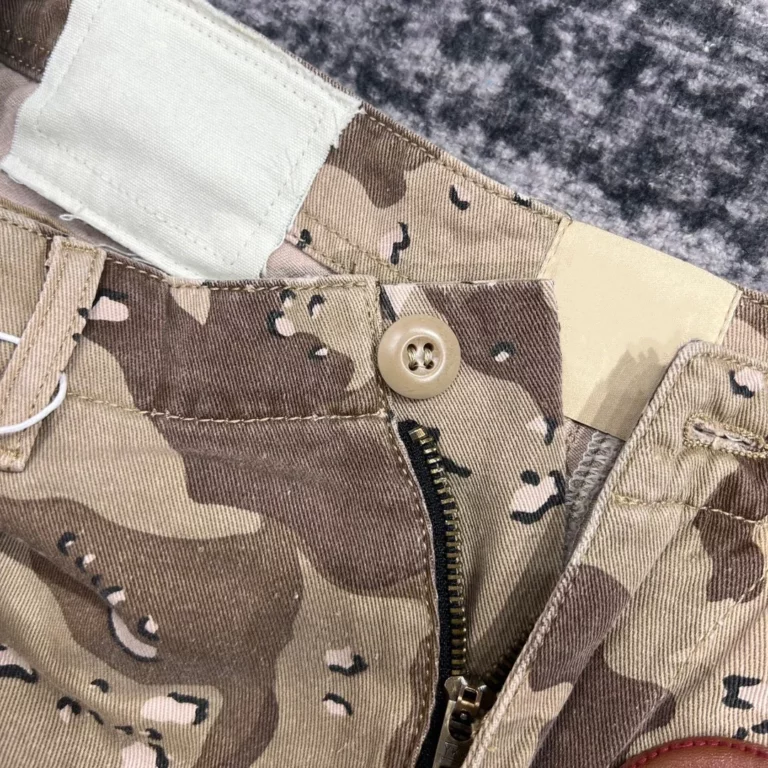 Summer Fashion Camouflage Splicing Leather Letter Washed Retro Knee Jeans Men Women Shorts - Image 4