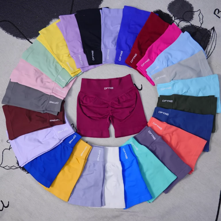 DFYNEIgnite Shorts with Logo 4.5'' Low Waist Seamless Yoga Shorts Scrunch Bum Gym Shorts Workout Biker Short Stretch FitnessDFYN - Image 3