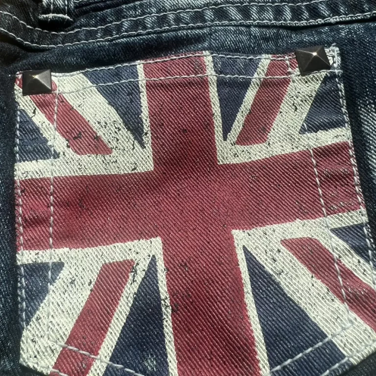 Y2K Retro British Style Flag Graphic Print Mini Shorts Harajuku Gyaru Denim Shorts Women Goth Slim Fit Hip Low Rise Short Pants - Image 3