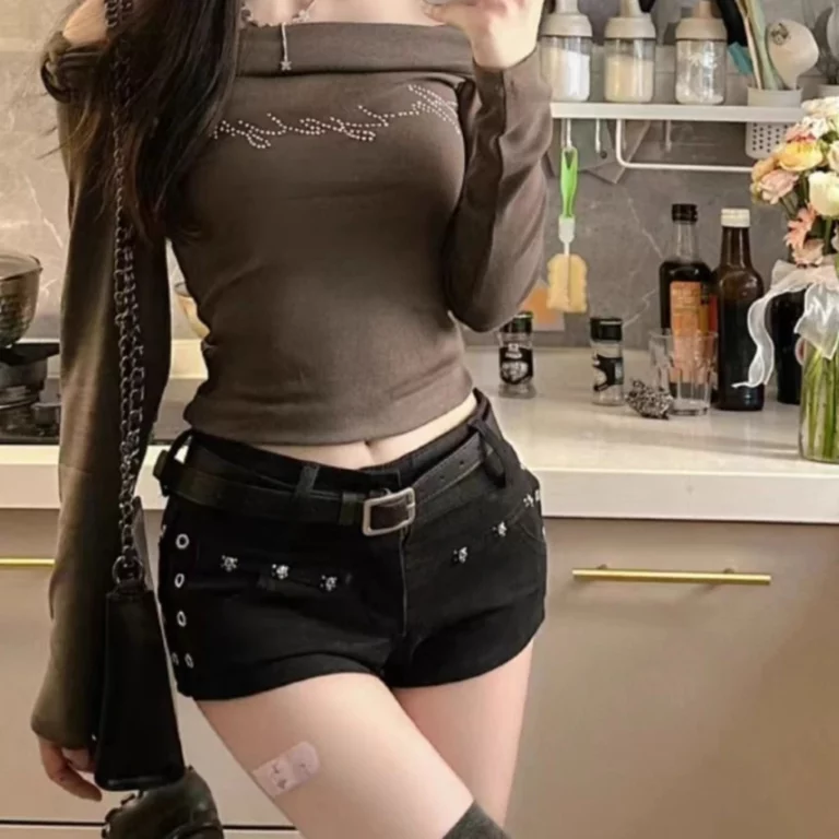 Combhasaki Women Y2K Vintage Hot Denim Shorts Summer Harajuku Button Low Waist Rivets Slim Fit Jean Short Pants Party Streetwear - Image 2
