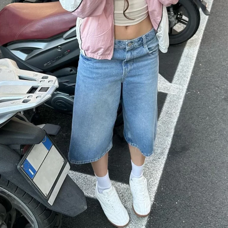 Women's Trendy Knee Length Denim Shorts Low Waisted Stretchy Bermuda Jean Shorts Baggy Cargo Jorts Y2K Vintage Streetwear - Image 2